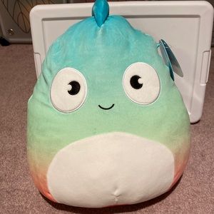 Honeydew squishmallow